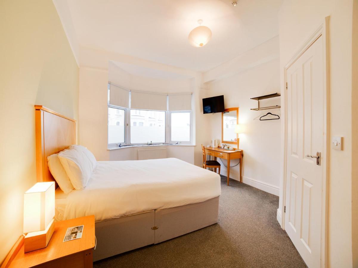 Hotel Sea Breeze Clacton-on-Sea Exterior photo