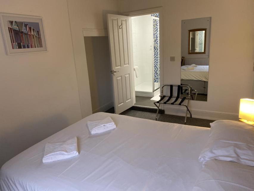 Hotel Sea Breeze Clacton-on-Sea Exterior photo